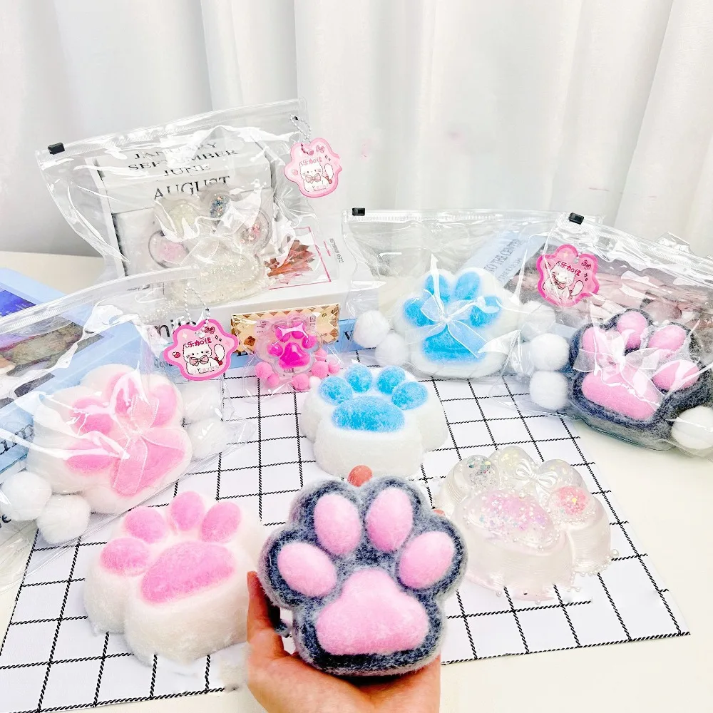 Super Large Cat Paw Squeeze Toy Flocking with Bowknot Cartoon Fidget Toy 3D TPR Pinch Decompression Toy Practical Jokes