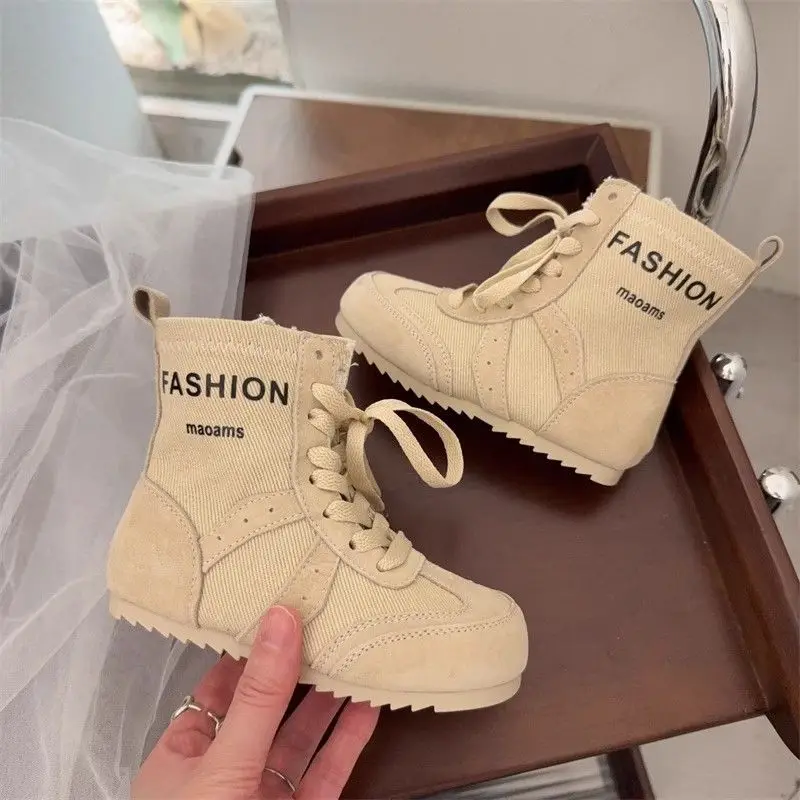เด็กแฟชั่นรองเท้าที่มีสีสัน Soft Sole เด็กรองเท้าสั้นรอบนิ้วเท้า Breathable 2025 ฤดูใบไม้ร่วงใหม่ชายหญิงหวานรองเท้าลื่น