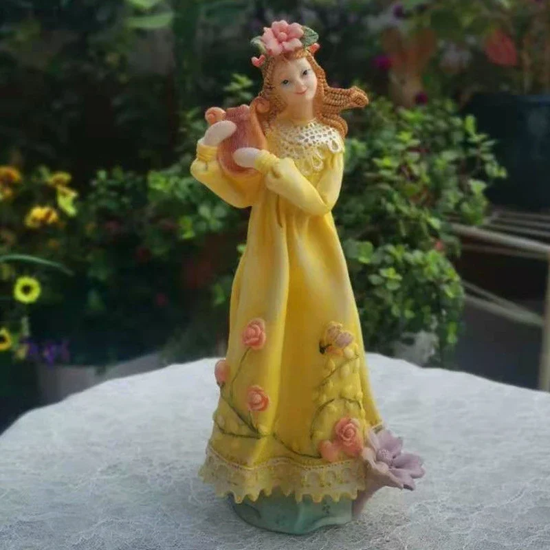 European Resin Embossed Girl Sculpture Figure, Creative Home Furnishings Living Room Study Courtyard Decorations Yellow Pink 1PC