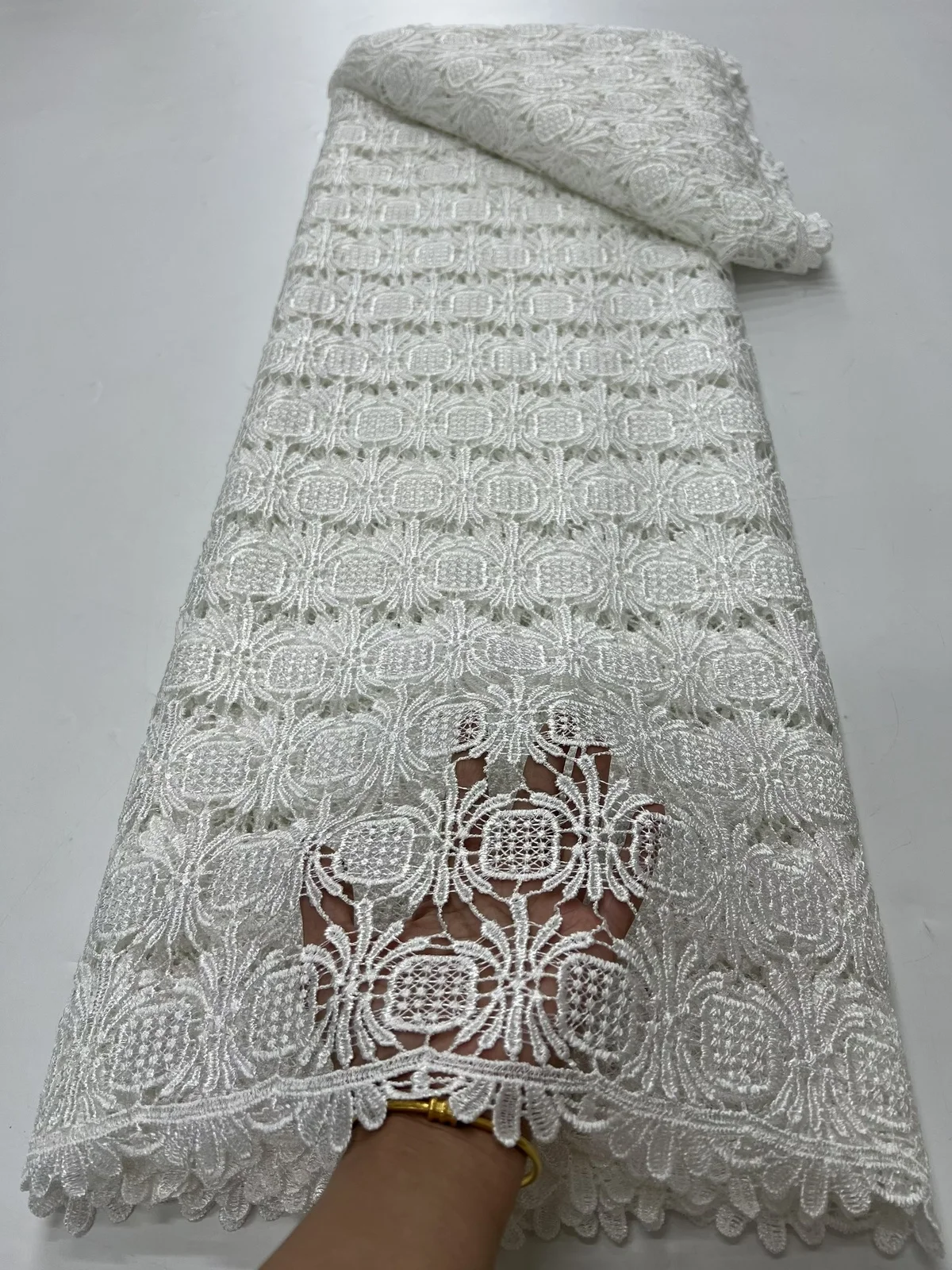 

2025 High Quality Guipure Cord Water Soluble Lace Fabric African Nigerian French Lace Fabric For Women Party Dress Sew KR25147