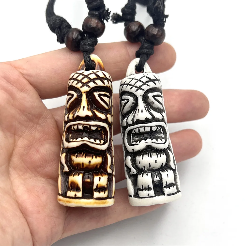 1 قطعة العظام التقليد منحوتة تيكي الطوطم قلادة تميمة مجوهرات للرجال النساء اكسسوارات الحفلات هدية