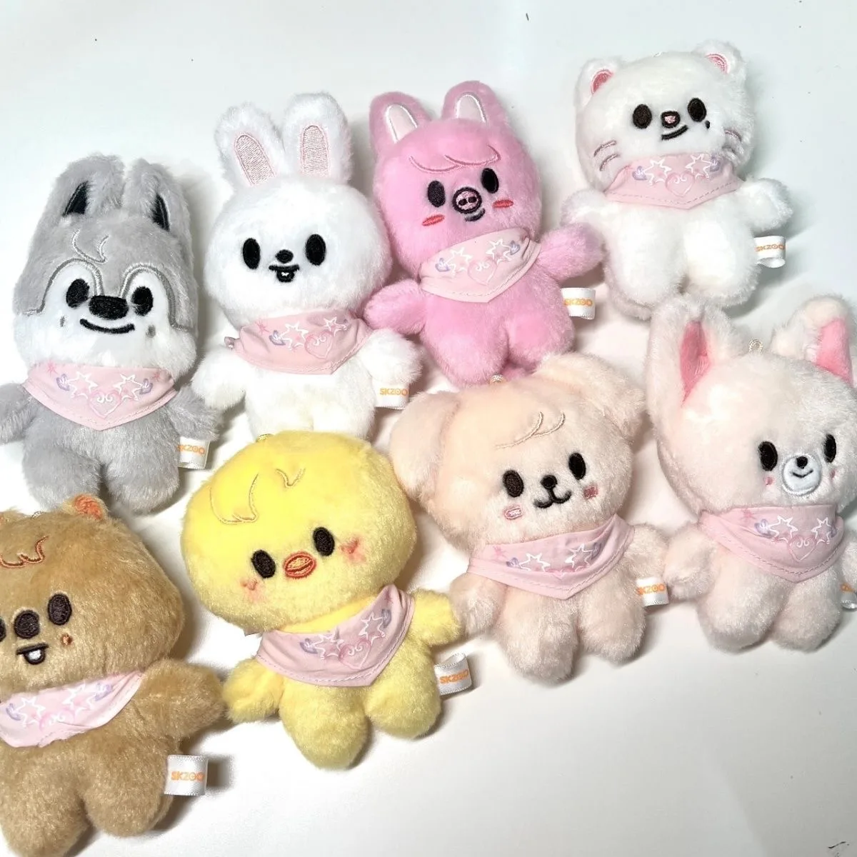 Stray Kids muñeco de peluche llave SKZOO peluche Animal de dibujos animados muñeca Kawaii compañero juguete regalo para niños