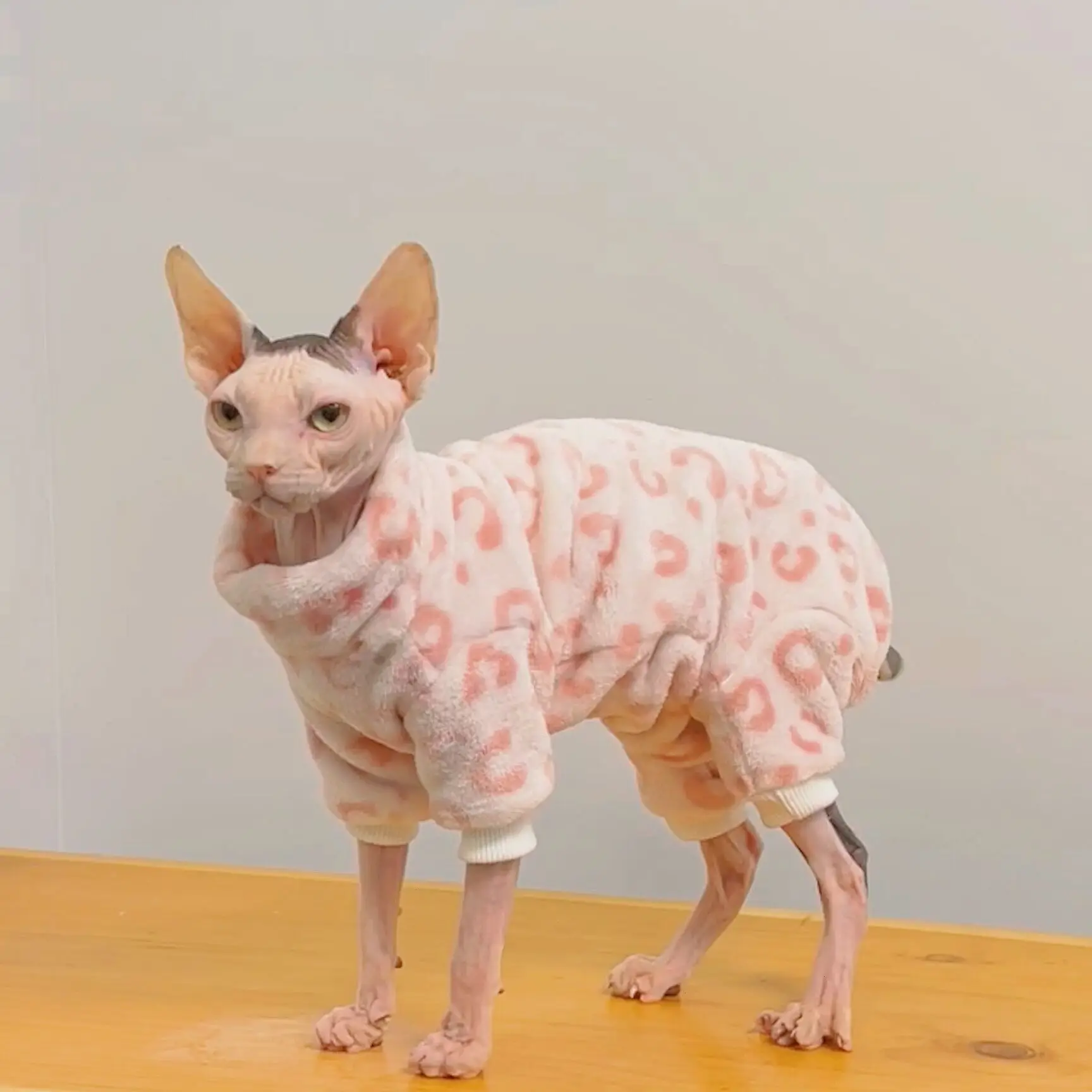 Fleece Coat for Sphynx Cat Winter Warm High Neck Sweatshirt 4-legged Jumpsuit for Kittens Loungewear for Cats Devon Rex Sweater