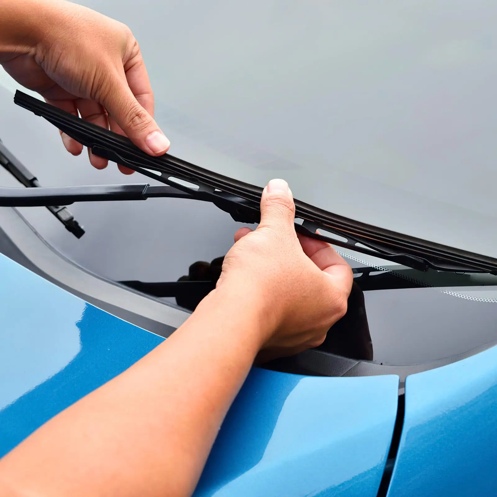 

10 Pcs Frameless Wiper Blades Refills Rubber Strips Car Windshield Inserts All Season Easy Install Premium