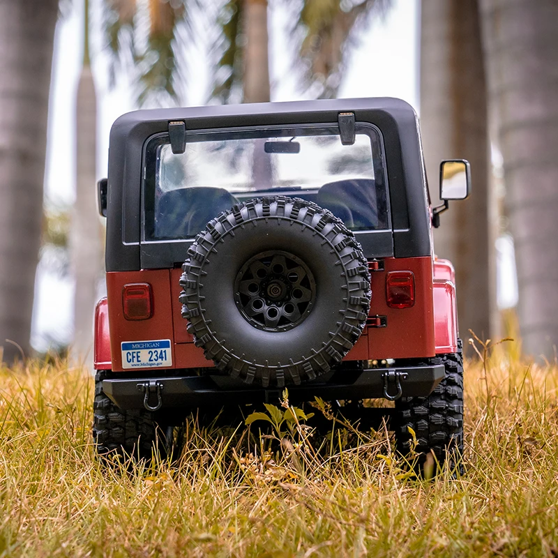 FMS 1/10 Mashigan V2 Explorer 4WD Samochód RC Symulacja Samochodu z Twardą Karoserią Elektryczny Terenowy Samochód Wspinaczkowy Model Zabawka Prezent