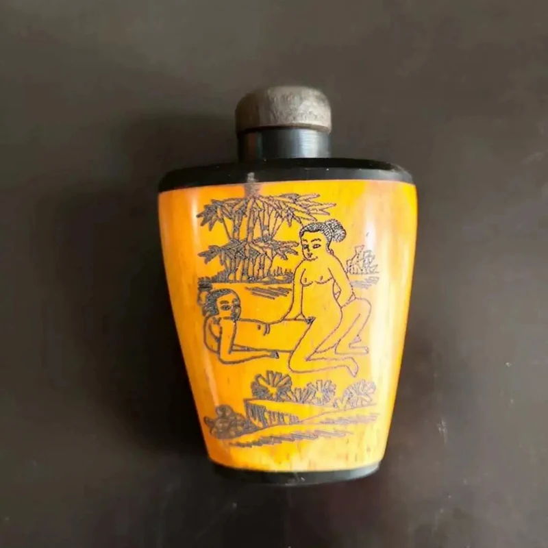 Collection Chinese hand-painted engraved character stories beauty cow bone snuff bottle / pattern randomly send one/1