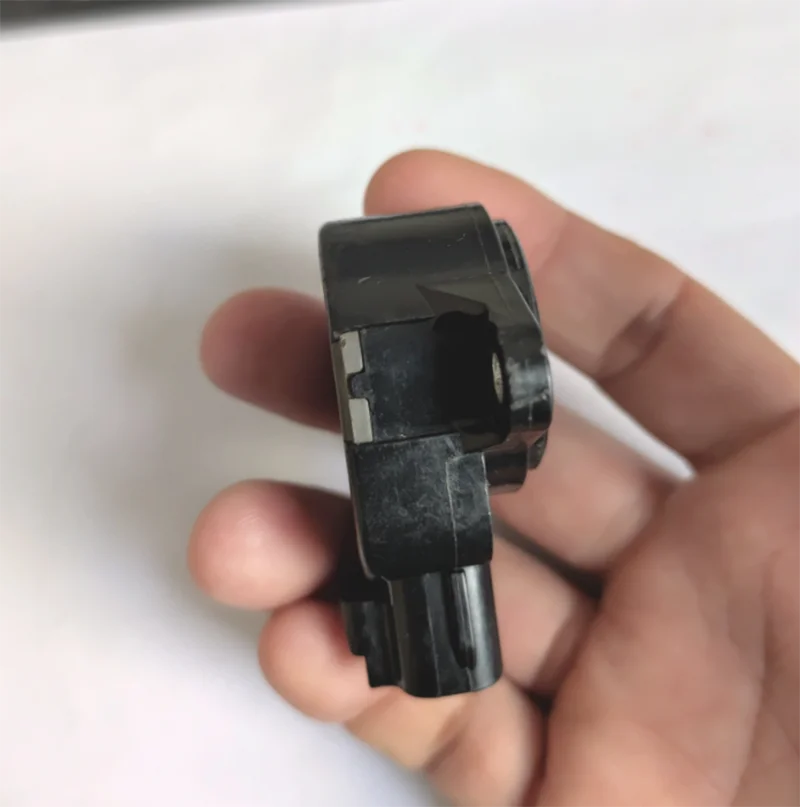 10 stuks gasklepstandsensor voor Toyota Corolla Tacoma Matrix OE nr. :8 89452-35020,89452-35100