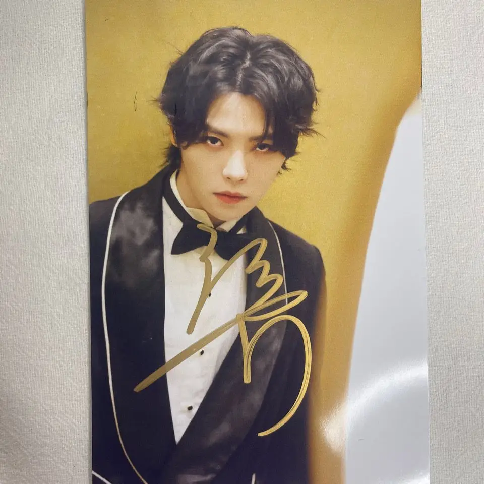 

Chinese Actor Xiao Yu Liang Signature Photo 6Inch Not Printing Handwritten Collection Photo Picture