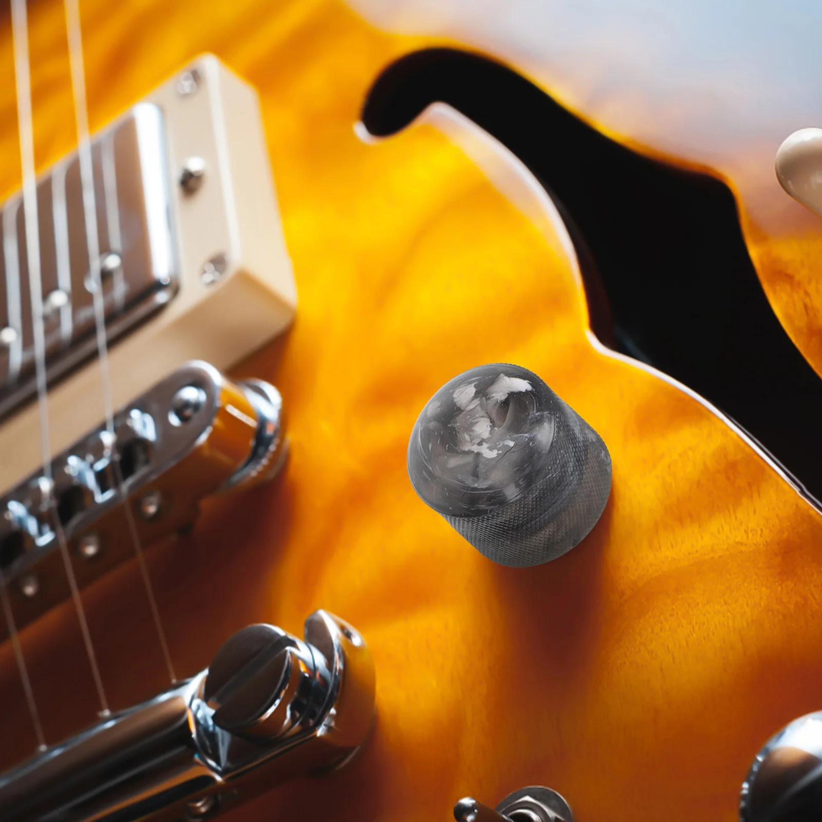 

1Set Electric Guitar Bass Plastic Rotary Knobs Dome Replacement Durable Volume Tone Audio Accessory