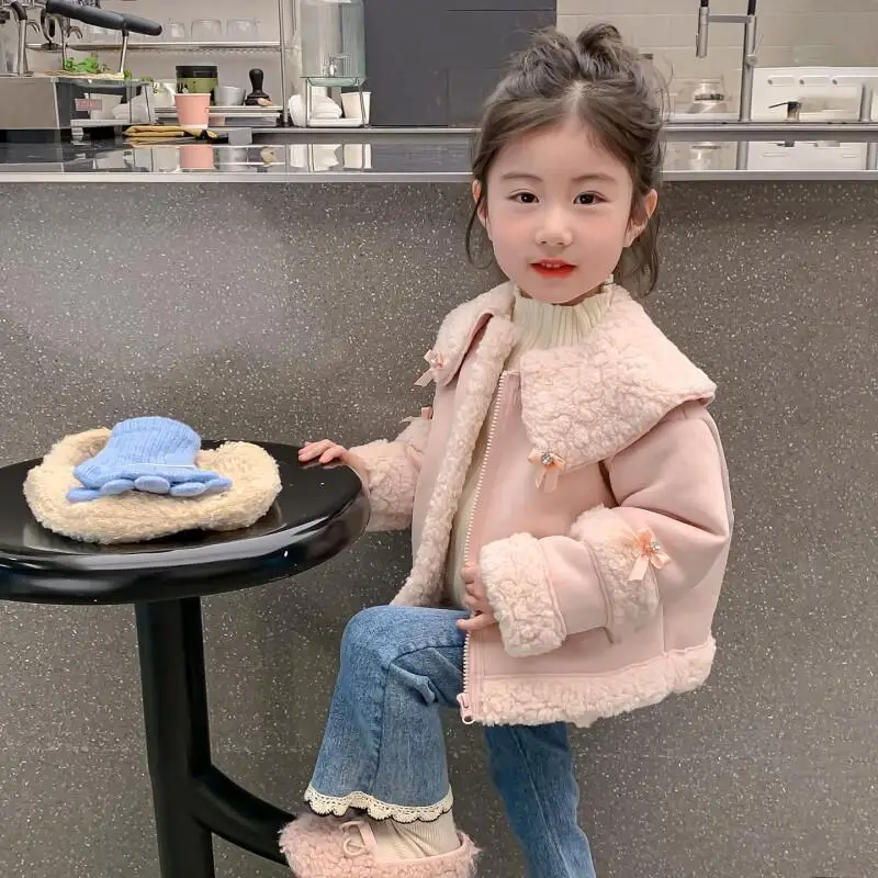 

Популярная куртка для девочек, детская меховая куртка с бархатным зимним нарядом, стильное повседневное пальто Kawaii, топы, одежда, новый стиль