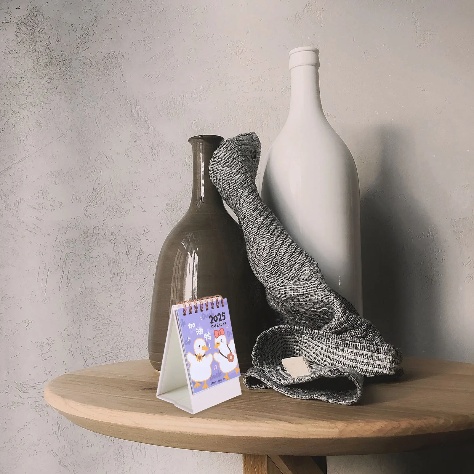 

Мини-портативный настольный календарь 2025 года, компактная раскладная подставка для бумаги, офисный настольный планировщик, небольшой вдохновляющий настольный календарь