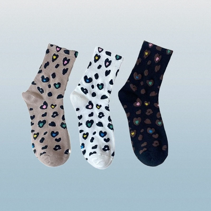 Chaussettes mi-mollet respirantes à imprimé léopard pour femmes, chaussettes mignonnes, confortables, amour, haute qualité, nouvelle tendance de la mode, 3/6 paires