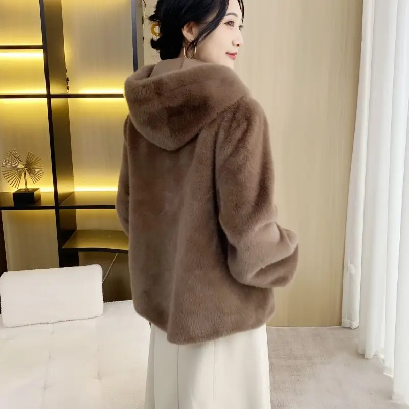 2025 New Arrival Fashionable Women Artificial Mink Fur Jacket Easy Match Plush Short Warm Hooded Faux Mink Fur Jacket Women