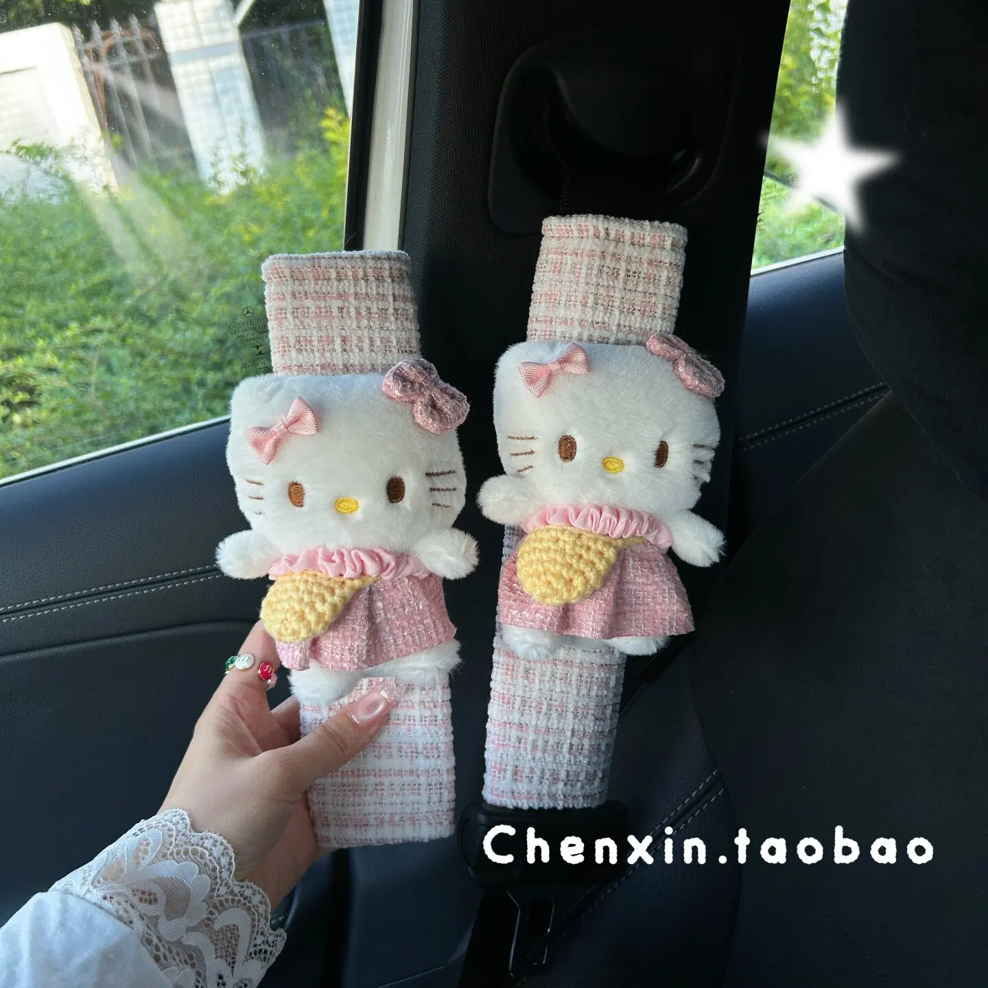 

Sanrio Hello Kitty Car Safety Belt Cover Adjustable Seat Belt Cover Shoulder Strap Cover Car Shoulder Protector Pad Auto