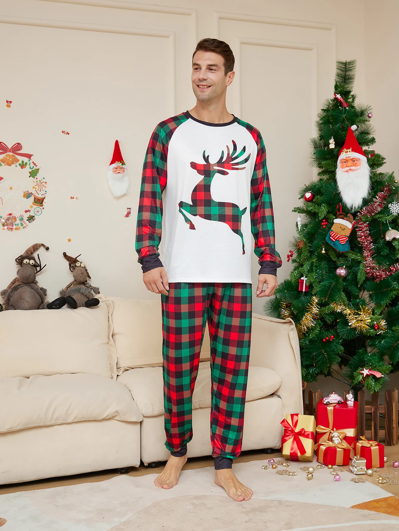 

Men's Christmas Pajamas Set with Plaid Reindeer Print, Color - Block Top & Checkered Pants, Festive Xmas Loungewear