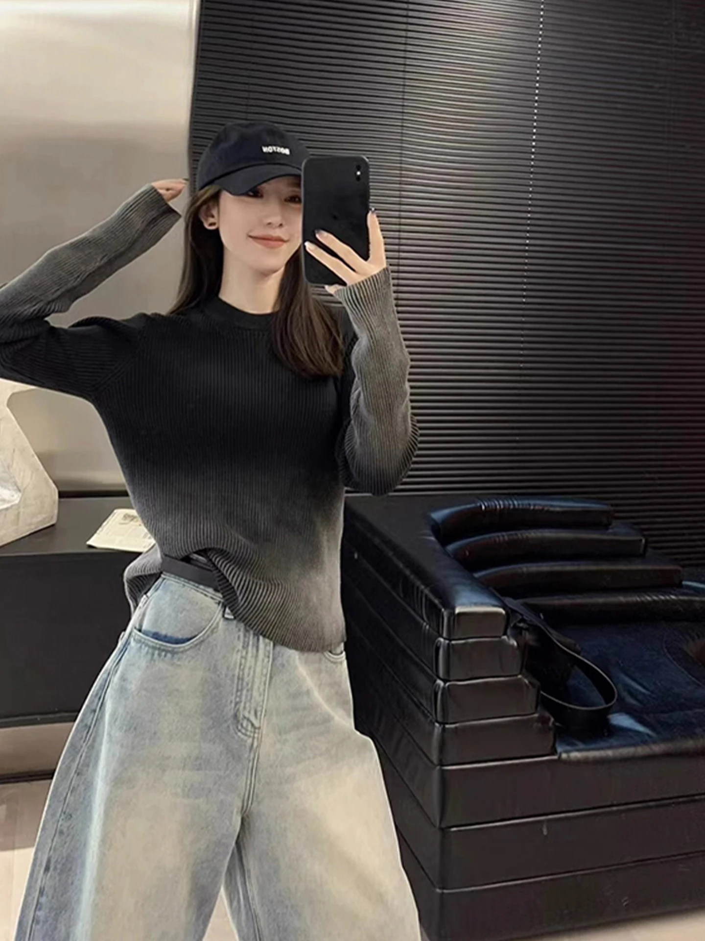 

Faionable adient Long Sve Ice Silk Knitted Sweater round Ne Women's Top Skin-friendly Soft Camere Commute Sle