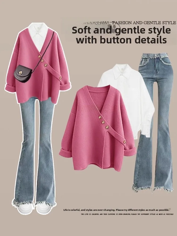 

Женский осенне-зимний джинсовый комплект больших размеров, утягивающий розовый свитер, расклешенные брюки, комплект из футболки, повседневный комплект