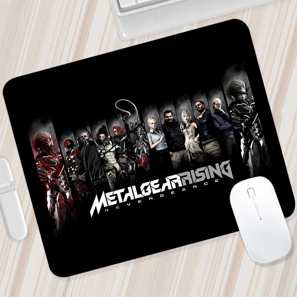 Metal Gear Solid Small Mouse Pad Gaming Mousepad PC Gamer Mouse Mat Computer Office Pad Keyboard Mat Desk Pad Laptop Mausepad