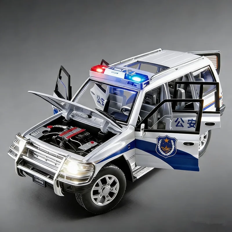 

Масштабная модель внедорожника Mitsubishi Pajero 1:18, литая металлическая полицейская машина, со звуком и светом, имитация, детская игрушка, подарок