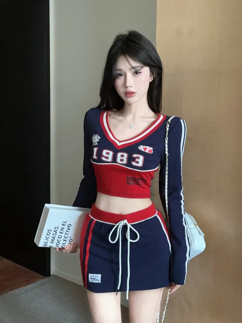 

Retro American Hot Girl Letter Print V-neck Long Sleeve T-shirt Women's Spring Summer Sporty Shorts Top Bottoms Set