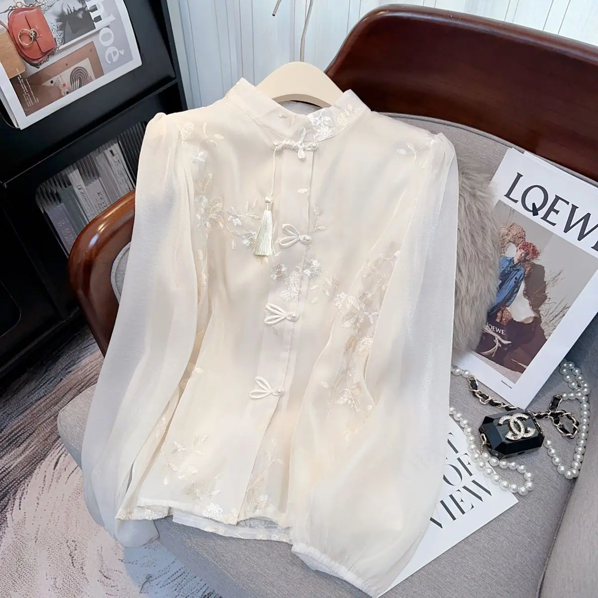 

Chinese Embroidered Shirt Women's Design Sensation Spring New Style National Style Silk Long Sleeve Stand Collar Top