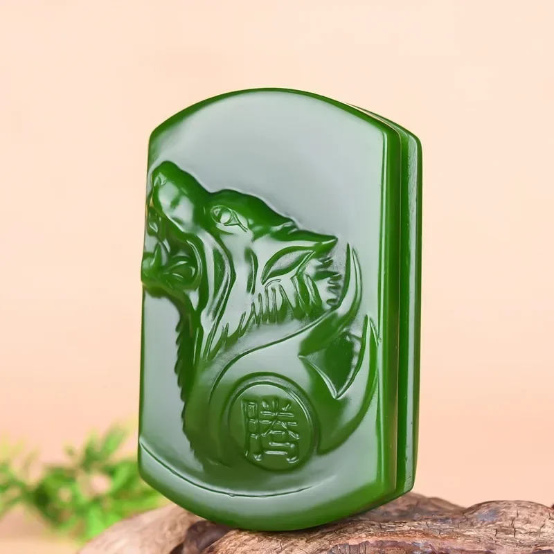 

Natural Green Hand Carved Wolf Head Jade Belt Buckle, Fashionable Boutique Jewelry, Men's and Women's Belt Buckle Gift