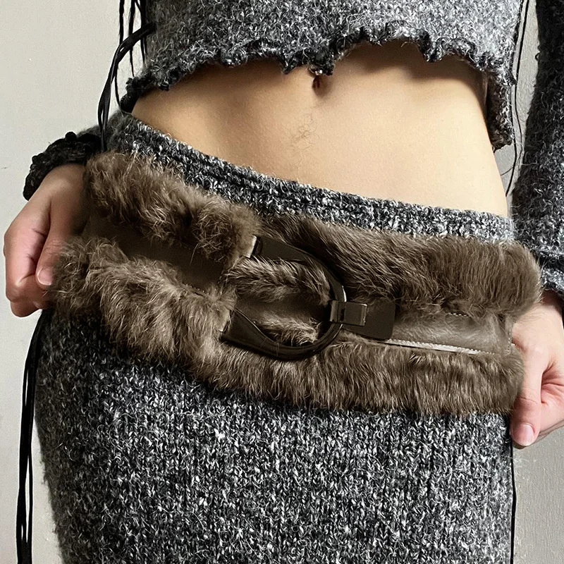 

Vintage Patchwork Y2K Hook Furry Fur Leather Belt Vintage Fashion Accessories Women's Outdoor Skirts Decorative Winter Waistband