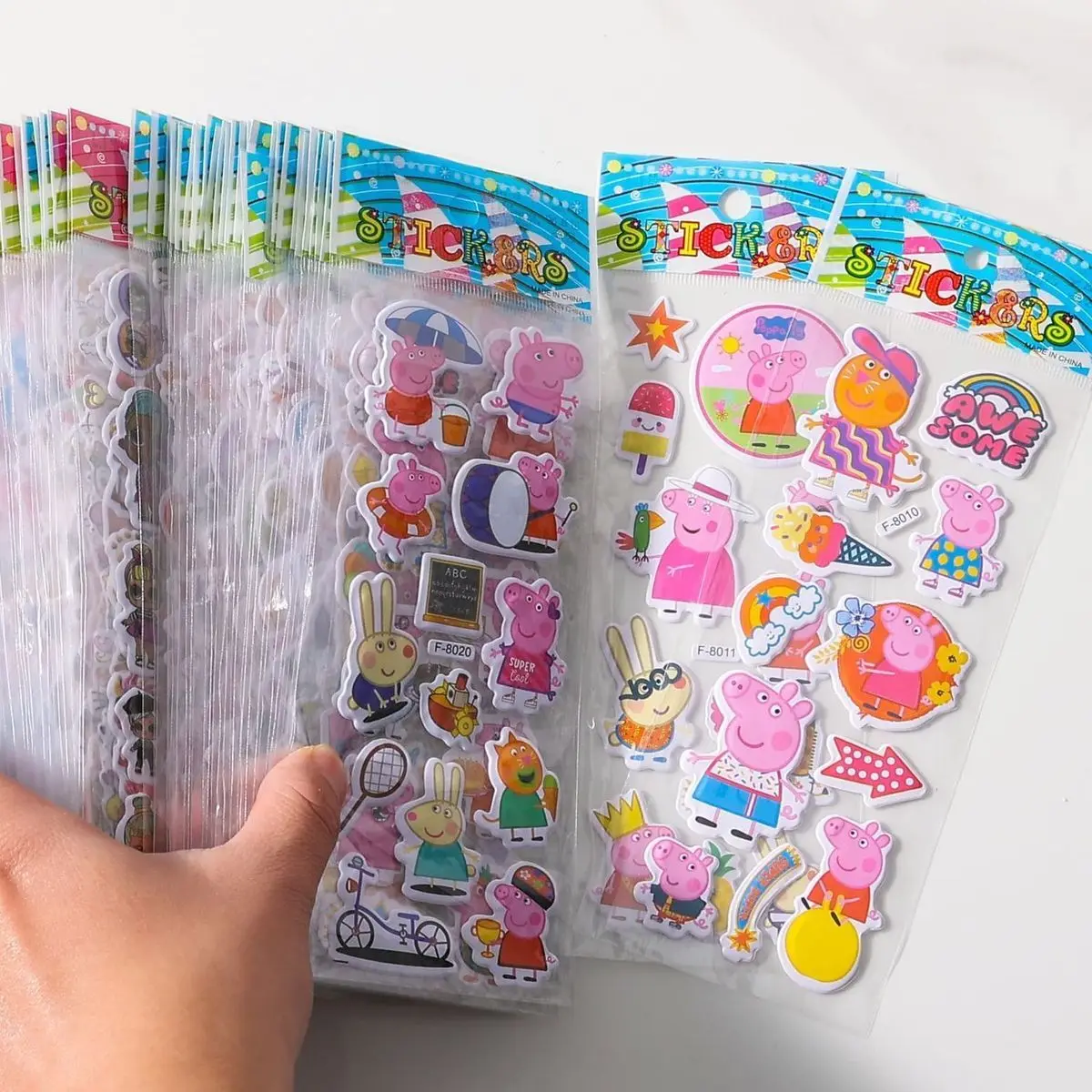 Peppa Pig Aufkleber 3D dreidimensionale Aufkleber Mädchen Cartoon-Blasenaufkleber niedliche lustige geprägte Wandaufkleber – Detail 8