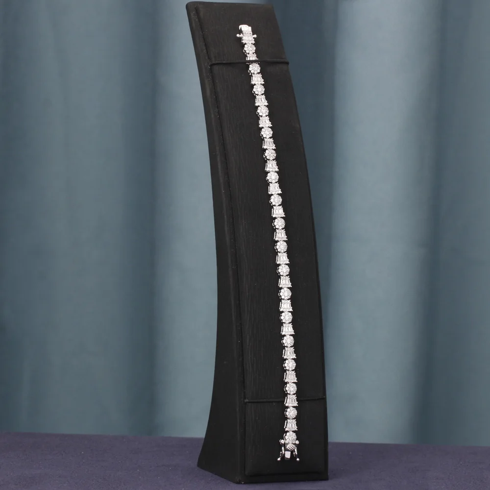 Elegant Full Micro Pave Zircon 18K gold Color CZ Leaf Link Chain Bracelet for Women Fashion Wedding Party Jewelry Bangle