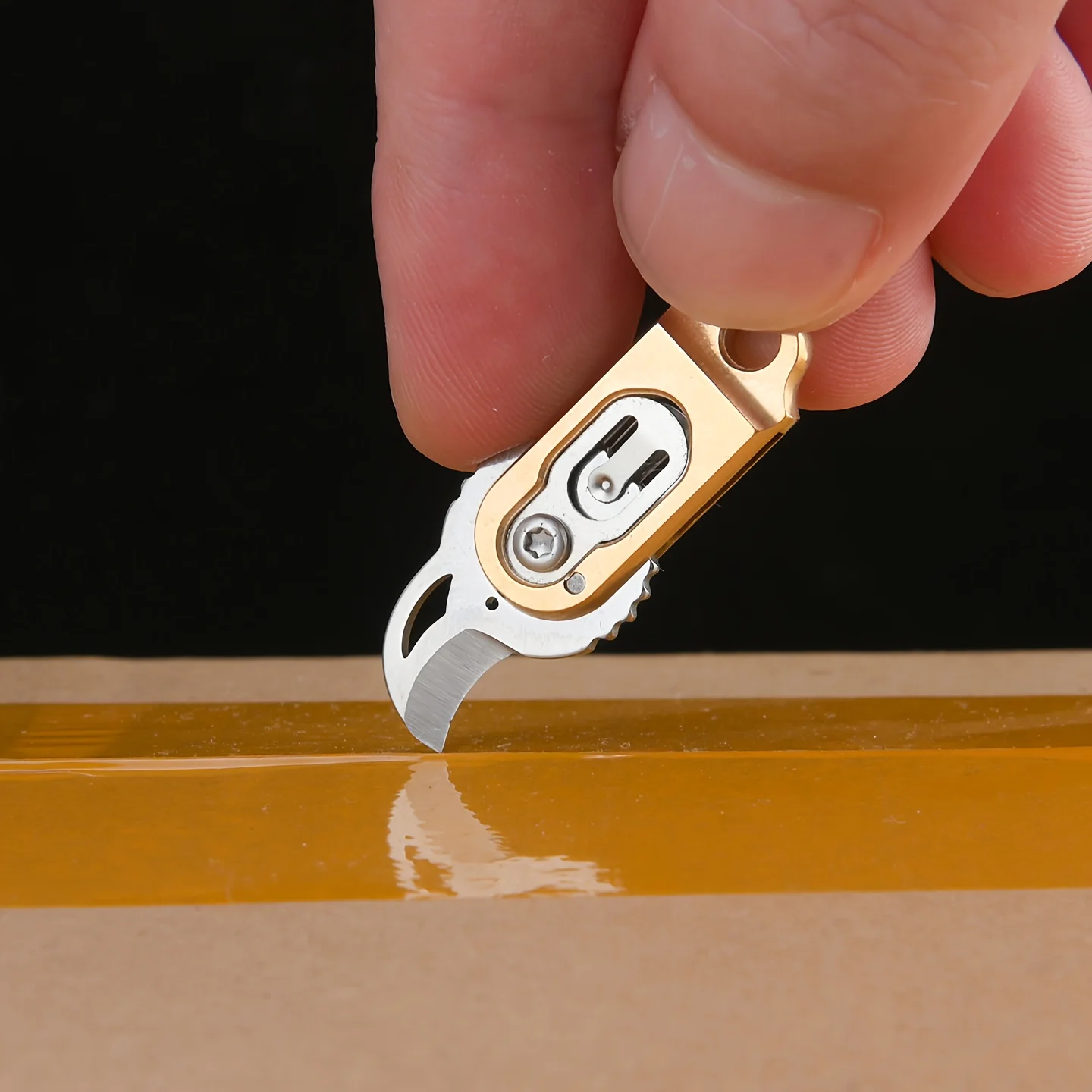1PCS Portable Brass Mini Knife Keychain Pendant Small Pocket Knife For Daily Carry Package Unboxing