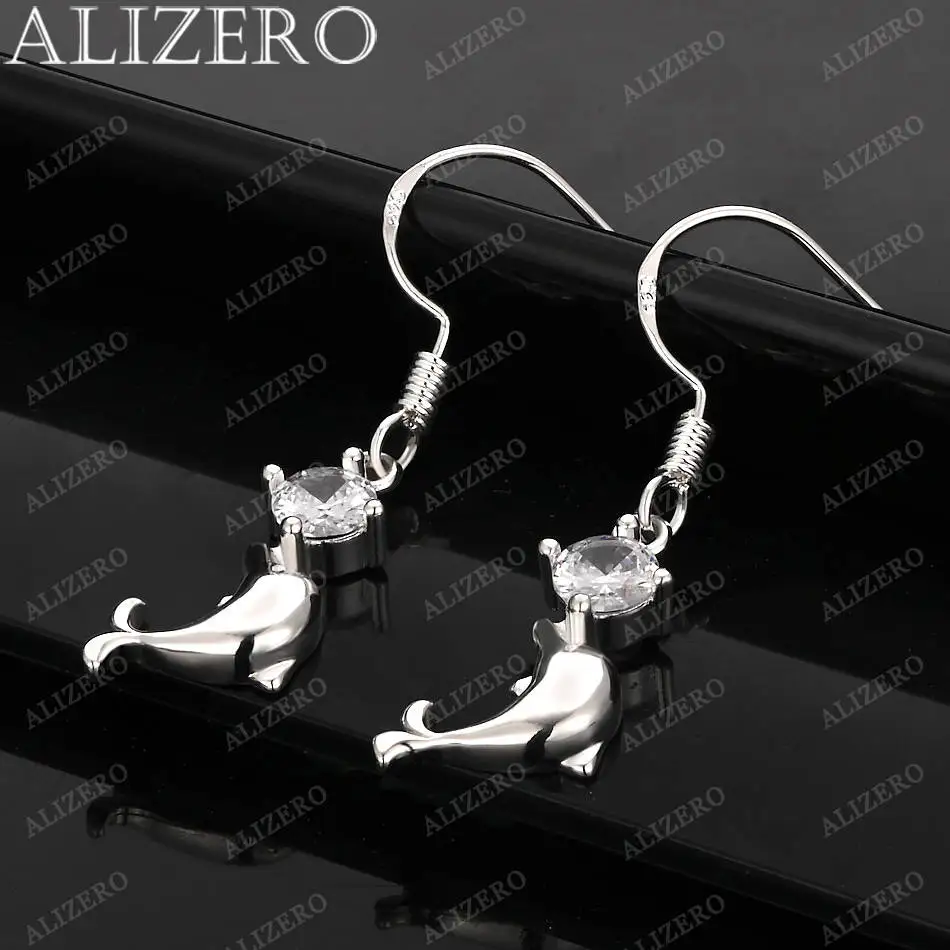 

Изящные серьги из стерлингового серебра 925 пробы в форме дельфина для женщин, модные украшения для вечеринок и повседневной носки.