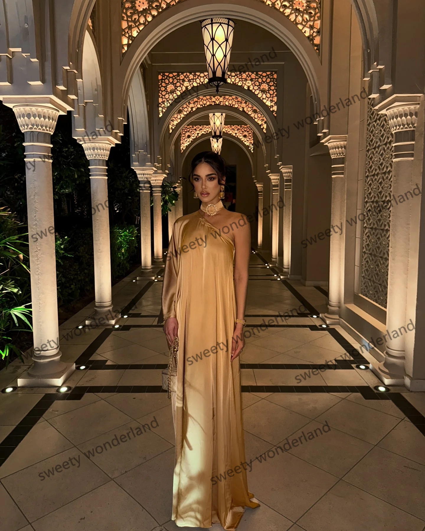 Árabe elegante vestidos de noite um ombro cetim de seda vestidos de noche vestido de baile de luxo vestidos de festa de casamento personalizado