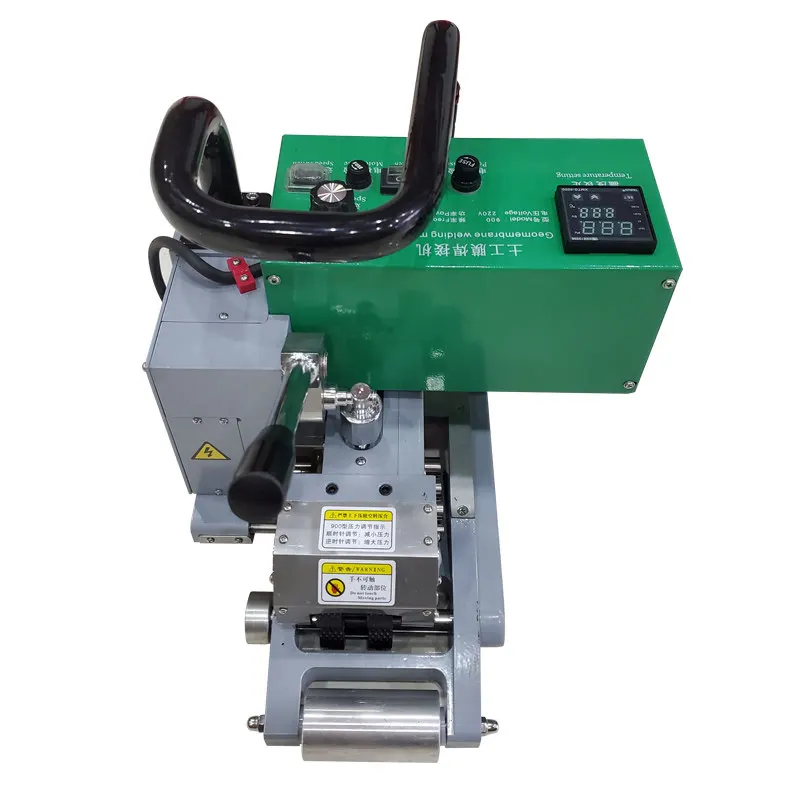 900 type HDPE geomembrane welding machine 1800W high power anti-seepage film thick film climbing welding machine