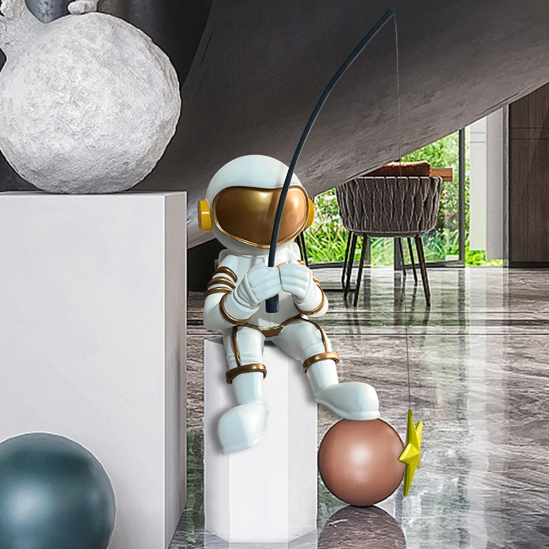 Modern hotel lobby astronaut decoration shopping mall Office Living room Home astronaut decorative art sculpture