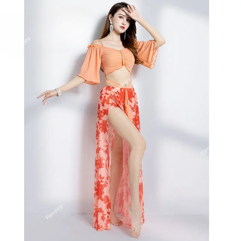 Costume da danza del ventre Abito da donna in 2 pezzi Set francese sexy elegante con maniche a volant Top sexy gonna con spacco laterale crema lunga Nuovo