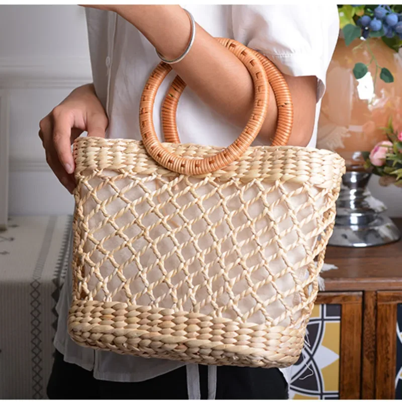 INS-Handmade Straw Weaving Traveling Bag for Women, Exquisite Storage Items, Convenient Handle, Shoulder Bag, High Beauty