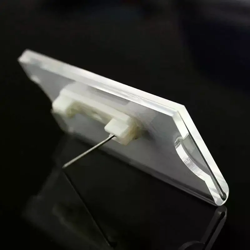 Easy-Open Transparent Safety Pin Clip Brooch Secure ID Card Badge Holder Lightweight Name Tag Clip for Staff Volunteer Fair