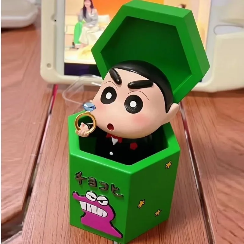 Bandai Crayon Shin Chan Proposal Model Handmade Proposal Ring Storage Box for Girlfriend Valentine's Day Gift Car Ornament