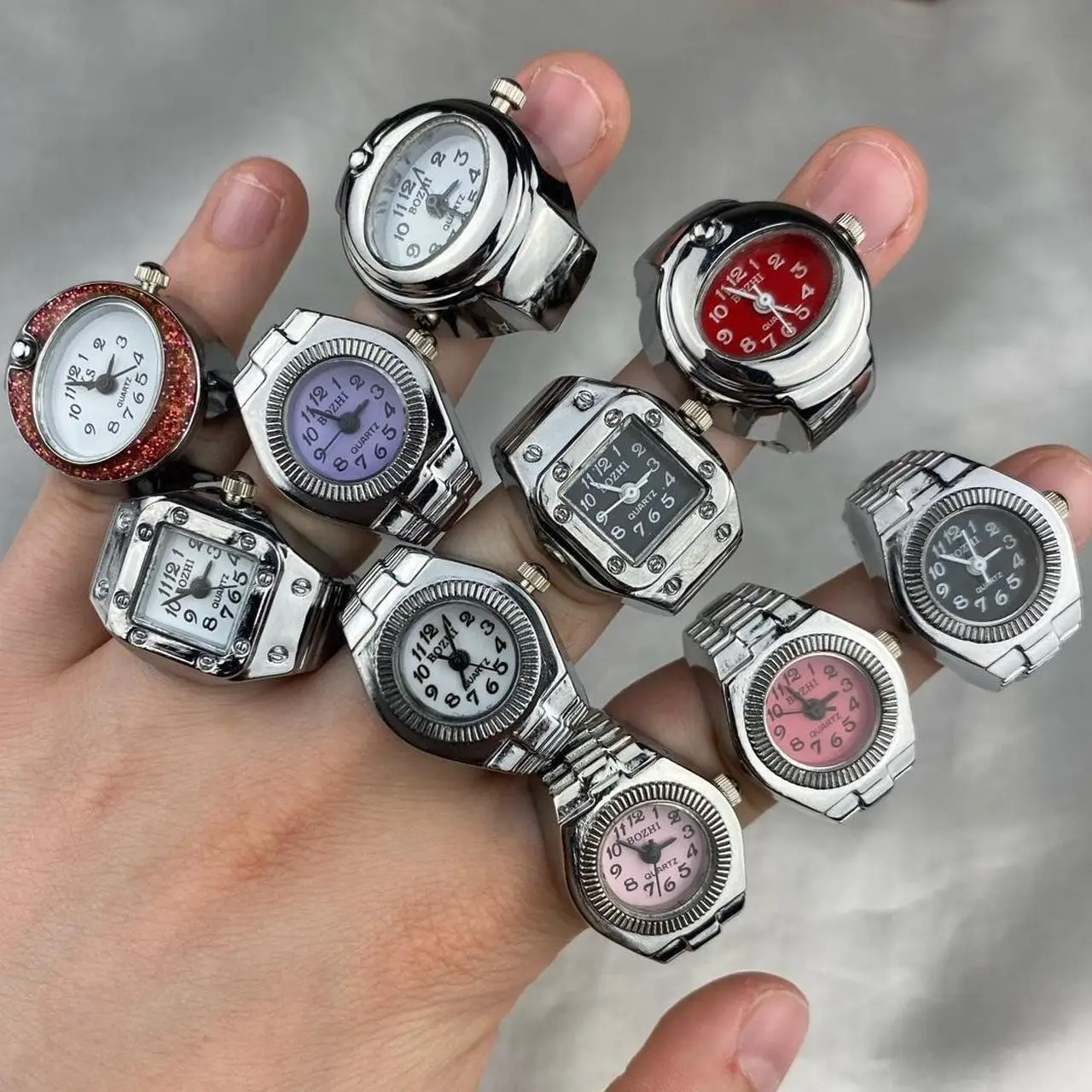 Reloj de dedo Punk Vintage, Mini correa elástica, relojes de aleación, anillos de pareja, reloj de joyería, reloj de cuarzo romano Retro, anillos para mujeres y hombres