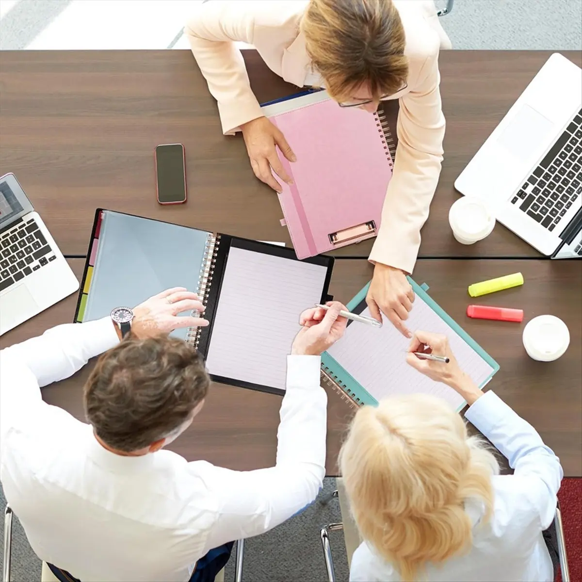 ABQR Presse-papiers en spirale rose avec sac de rangement à fermeture éclair, sac de rangement pour porte-documents avec presse-papiers, 5 dossiers divisés