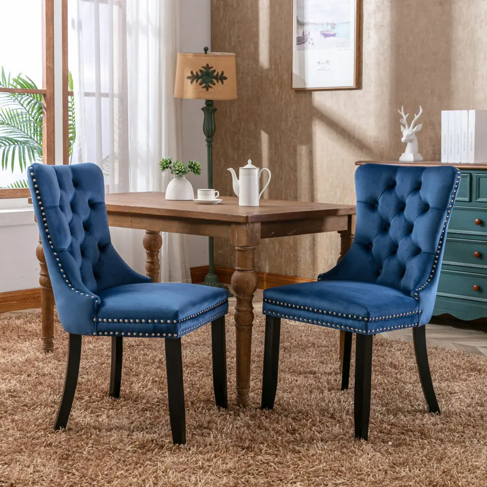 Ensemble de 2 chaises de salle à manger ultra confortables, sans accoudoirs, en tissu épais et doux, avec pieds en bois massif neutre, garniture en clous de bronze, couleur beige, chaise d'appoint moderne pour salle à manger, cuisine, salon, café, hôtel, appartement, maison, modèle DE1807BG, dimensions : largeur 52 cm, profondeur 60 cm, hauteur 96 cm, hauteur d'assise 47 cm.