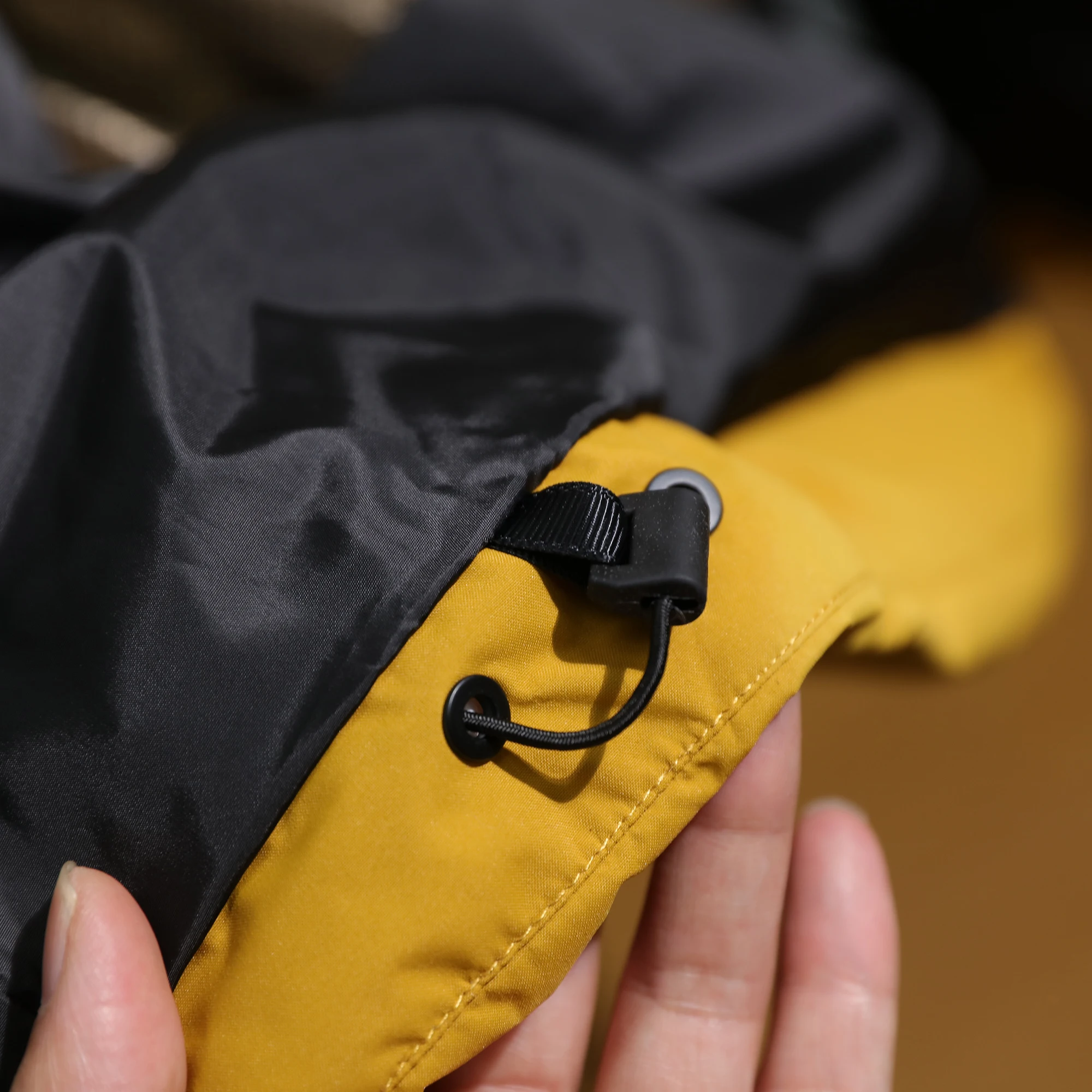 メンズ アウトドア フード付きダウンジャケット 90 ダックダウン グラフェン加熱 防水 防風 暖かい ファッション アーバンスタイル レギュラー丈