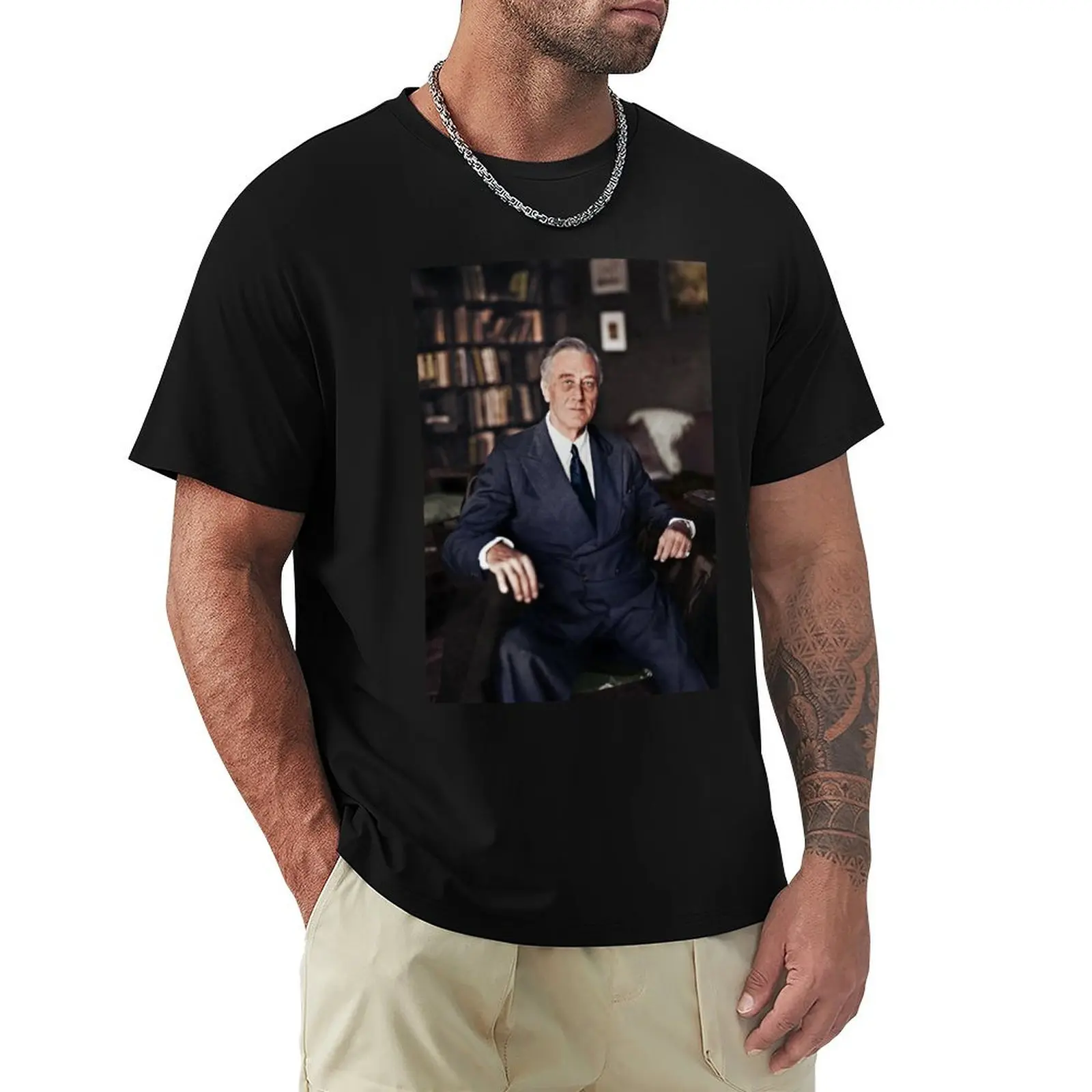 

Franklin D. Roosevelt, 1945 colorized T-Shirt fashion shirts tshirts personalised fitted t shirts for men