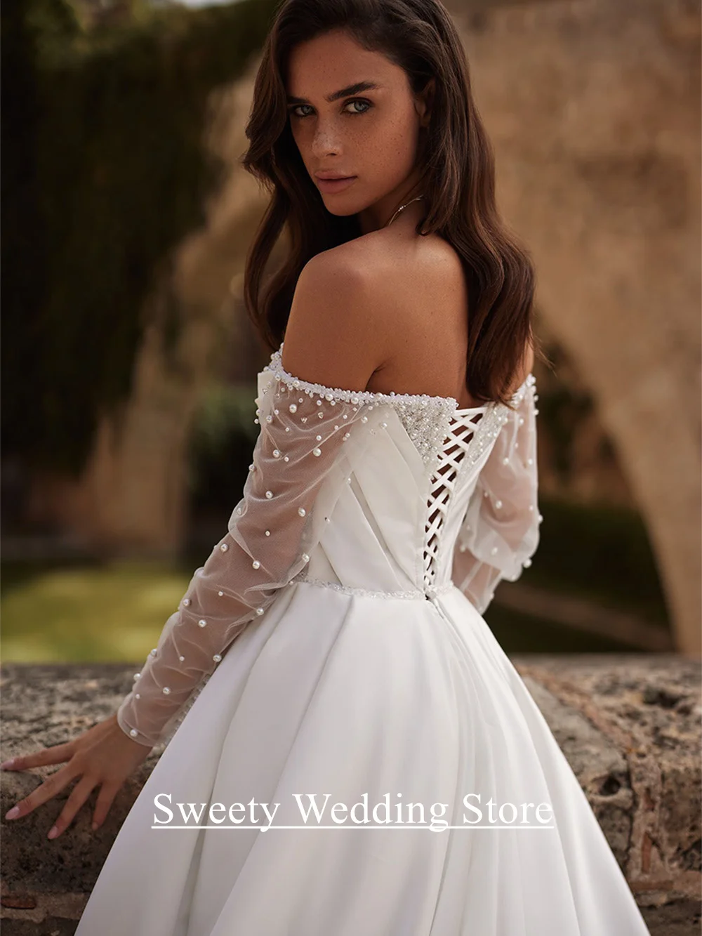 فستان زفاف أنيق مخصص الحبيب كم كامل الديكور اللؤلؤ عالية الشق قطار الاجتياح امرأة العروس ثوب الزفاف