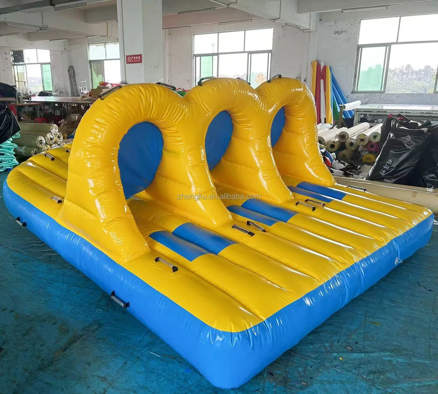 Inflatable Water Toy Band Wagon Towable Sofa Tube Inflatable Disco Boat For Water Sport Game