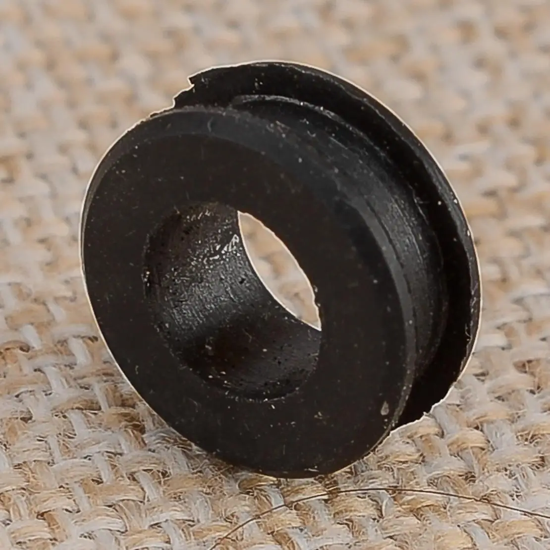 

2109920010 0009944160 Gear Shift Rod Bush A2109920010 Fit For Mercedes-Benz W123 W115 W114 W108 W111 SLK CLC 10919953 1159920310