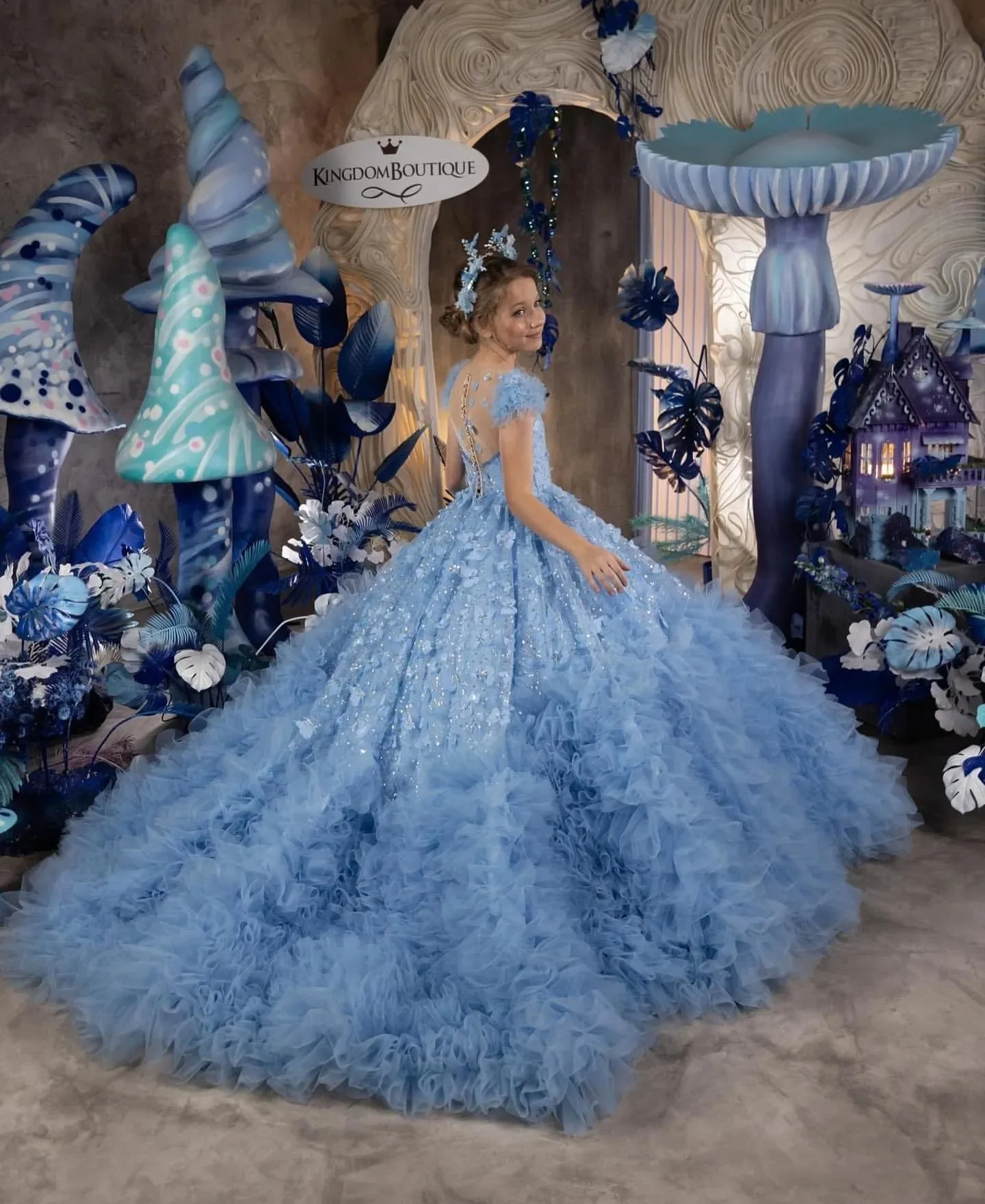 

Blue Flower Girl Dresses for Wedding Butterfly Appliques Ruffles Floor Length Birthday Party First Communion Gowns Customized