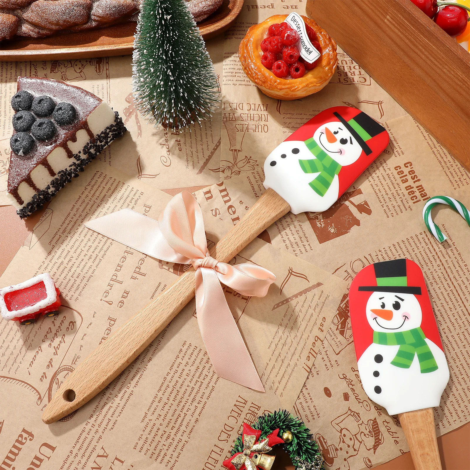 

2 шт. кремовая рождественская лопаточка, пряничный силиконовый праздничный кухонный уход, скребок для торта