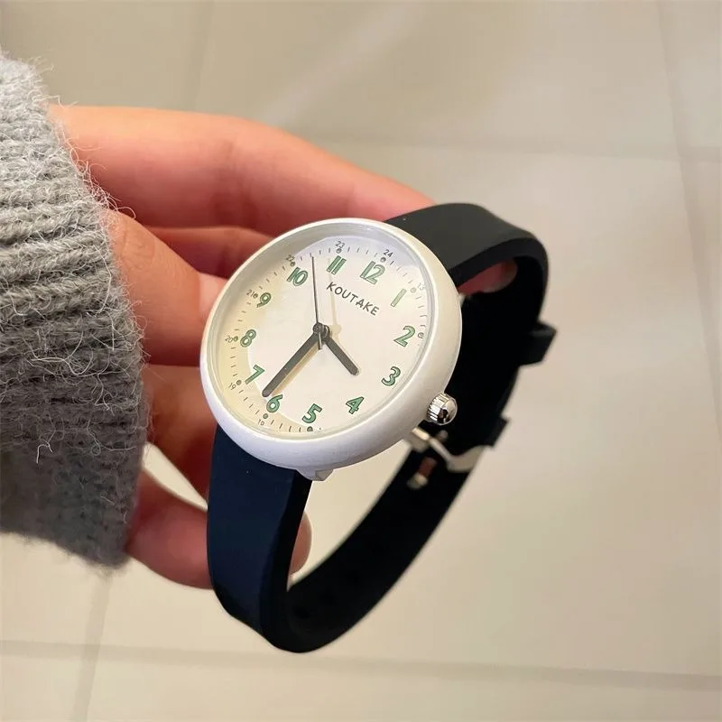 Ladies Watch Ins Campus Wind Junior High School Student Niche Simple Quartz Watch