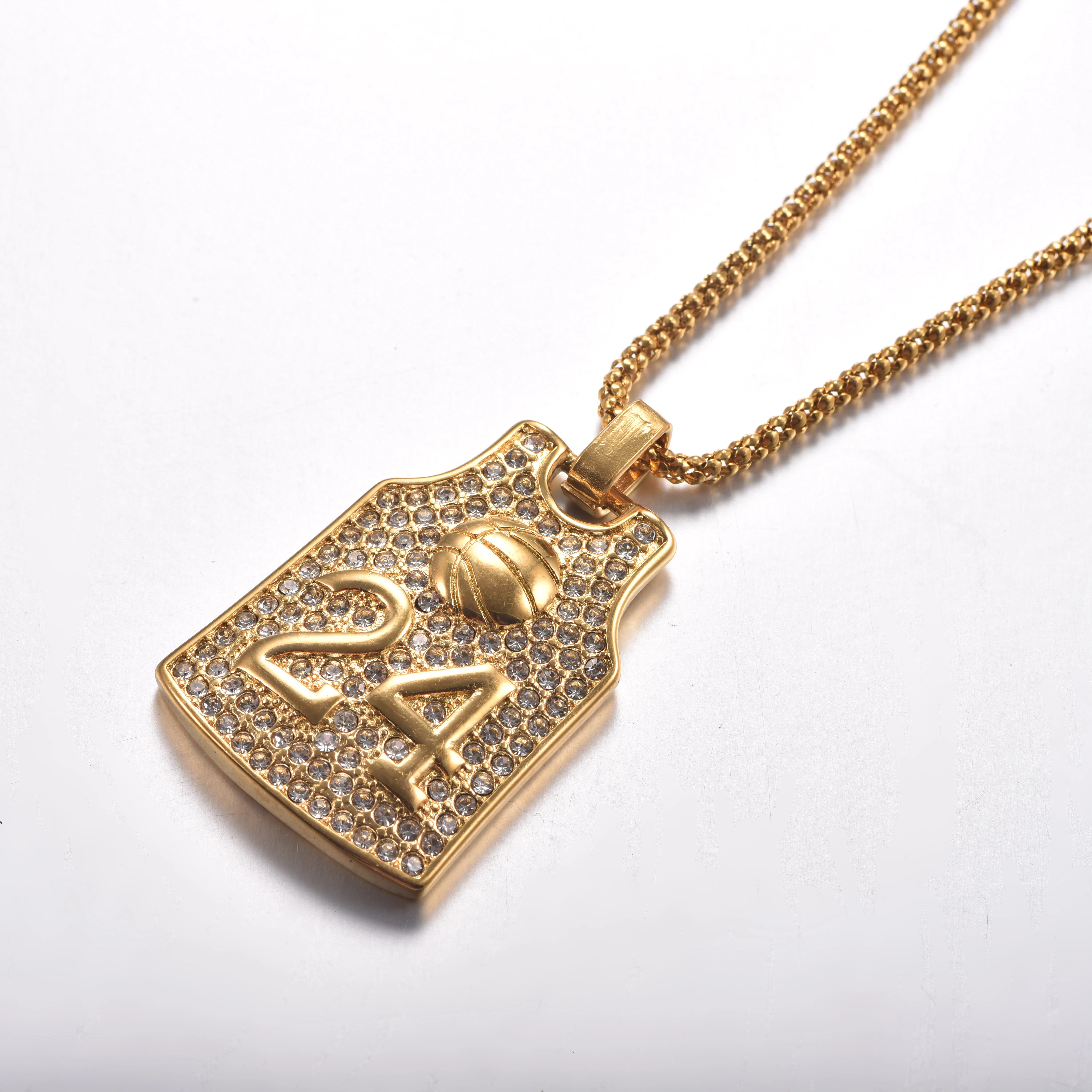 Vergoldeter Edelstahl-Jersey-Anhänger, Fußballtrikot-Charm, Hip-Hop-Sport-Halskettenanhänger für Männer, Fanschmuck – Detail 6